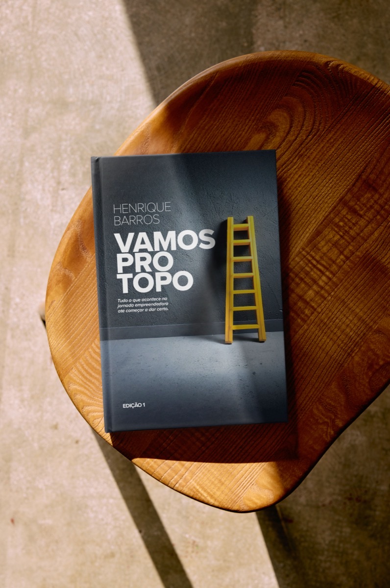 Livro Vamos Pro Topo impresso, de Henrique Barros